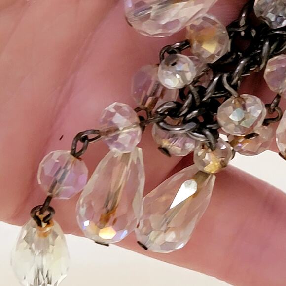 Vintage Crystal Drop Necklace with Faceted Glass Bead on Dark Tone Chain Jewelry - Picture 6 of 10